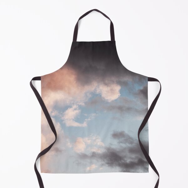 Artikelvorschau, Dreamy White And Dark Clouds With Beautiful Pink Tones entworfen und verkauft von gamboling.