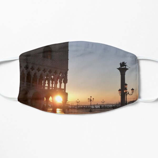 Sunrise in Venice Flat Mask