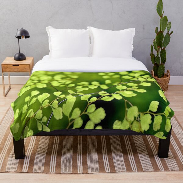 Cool green petite leaves Throw Blanket