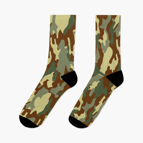 Artikelvorschau, Camo Armee am feuersten entworfen und verkauft von GingerBest.