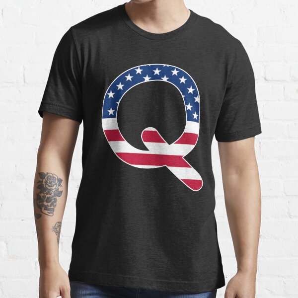 Letter Q Capital Alphabet American Flag Q Gift Essential T-Shirt