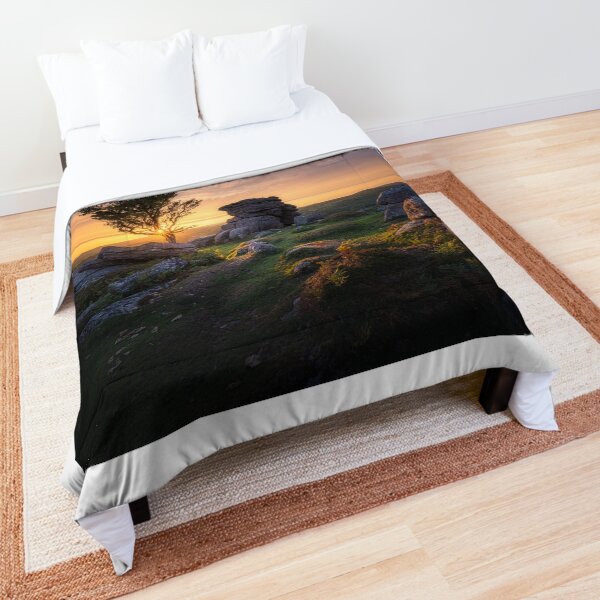 Defiant Comforter