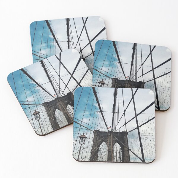 Item preview, Brooklyn bridge perspective designed and sold by Lauradelahoz.