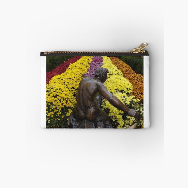 Artikelvorschau, Rockefeller-Mitte-Skulptur und bunte Blumen, Rockefeller-Mitte, New York City entworfen und verkauft von lenspiro.