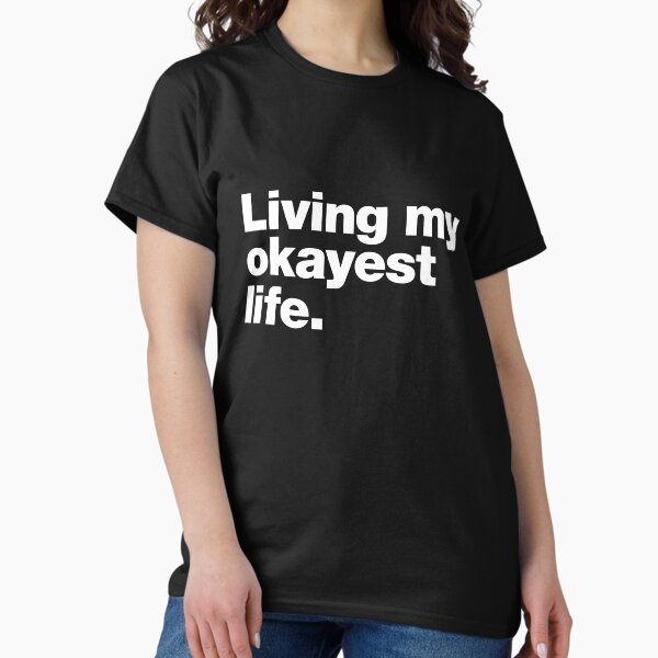 Vista previa del artículo con la obra «Viviendo mi mejor vida.», diseñado y vendido por chestify.