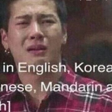 Vorschaubild zum Design weint in englisch koreanisch kantonesisch mandarin und französisch lustig kpop meme von goodnfresh
