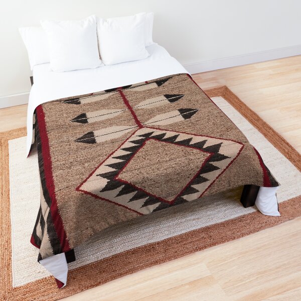 NAVAJO 1925 ART WITH FEATHERS SCAN HIGH RES - ORIGINAL WORTH OVER $20,000 Comforter
