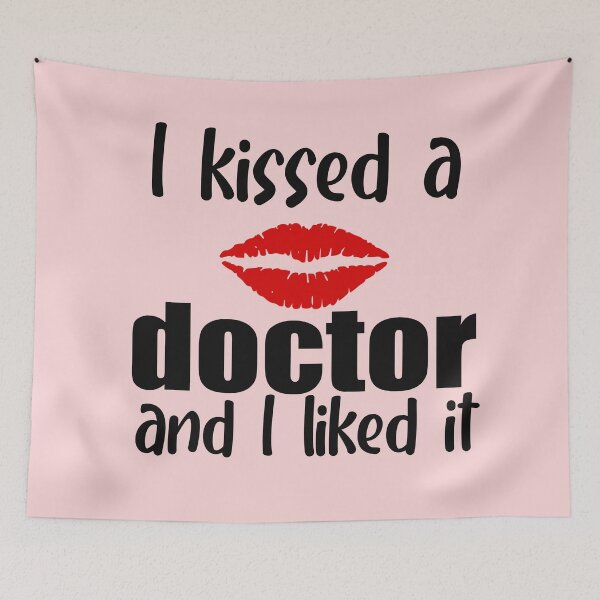 Artikelvorschau, Ich küsste einen Doktor und es gefiel mir Lustiger Valentinstag entworfen und verkauft von unique things.