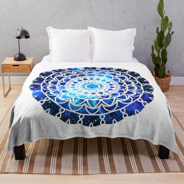Artikelvorschau, Blaues Galaxie-Mandala entworfen und verkauft von Quineveer Alice.