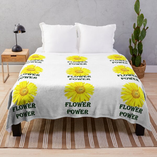 Artikelvorschau, Flower Power Yellow Daisy entworfen und verkauft von Vicky Rodden.