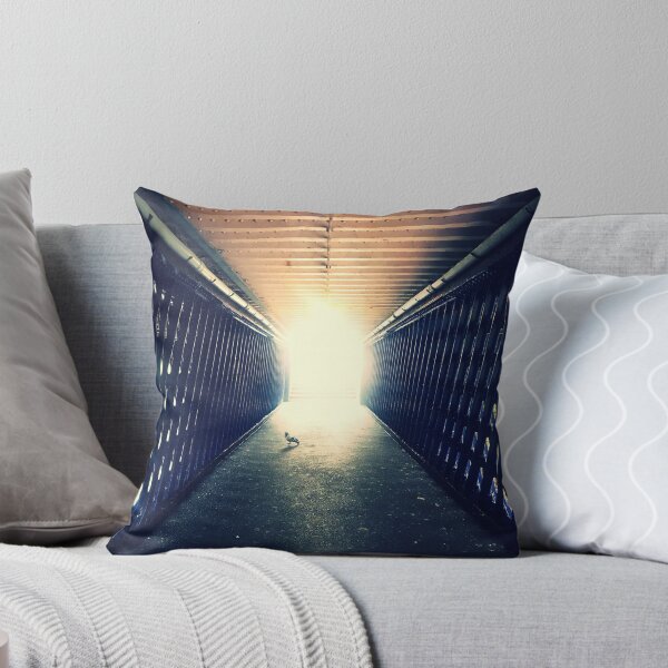 Pigeon life Throw Pillow