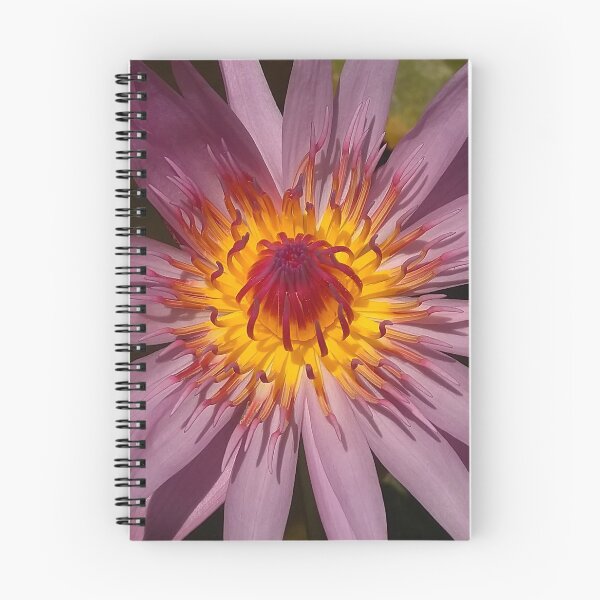 Artikelvorschau, Lotus Blume entworfen und verkauft von ChanuDesigns.