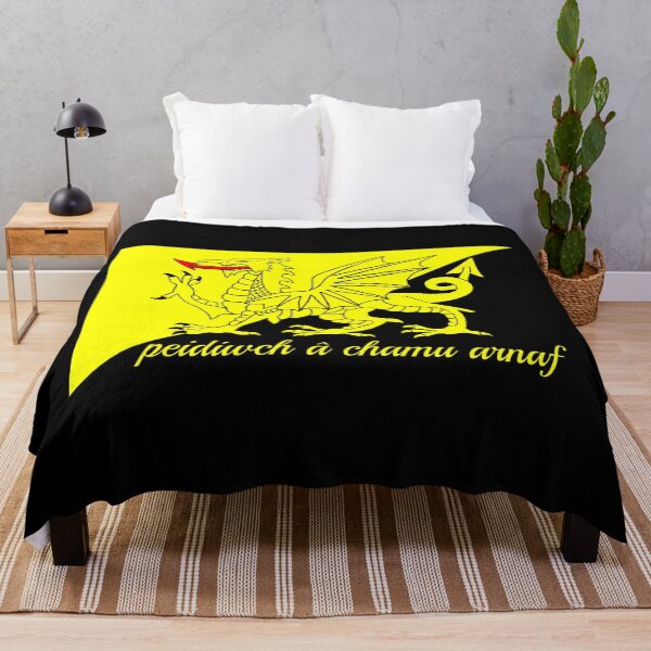 Item preview, peidiwch â chamu arnaf Ancap (Don’t Tread On Me Welsh AnCap Flag) designed and sold by JonathanR1994.