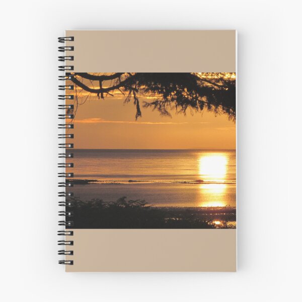 Artikelvorschau, Goldene aufgehende Sonne entworfen und verkauft von ItaStephenson.