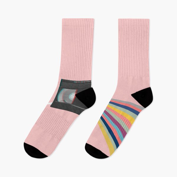 Item preview, Experimenta el poder del VHS en rosa designed and sold by ESCAPZ.