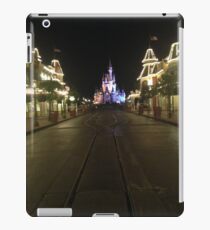 Empty Main Street at night iPad Case/Skin