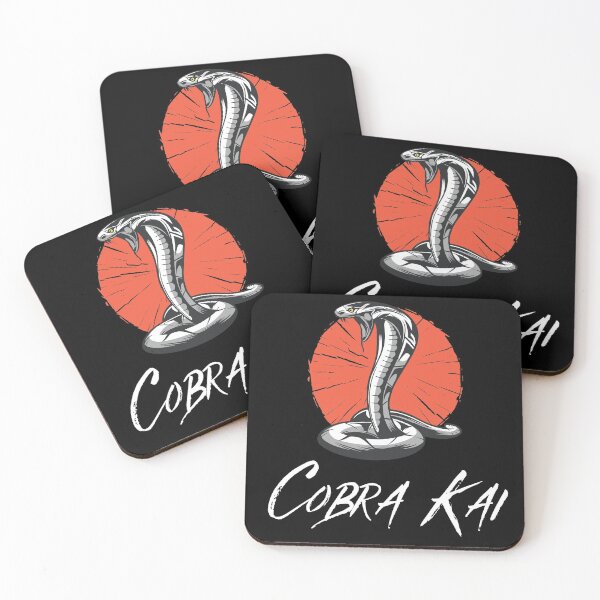 Artikelvorschau, Cobra Kai Karat Schlange Kobra entworfen und verkauft von Bearded-Viking.