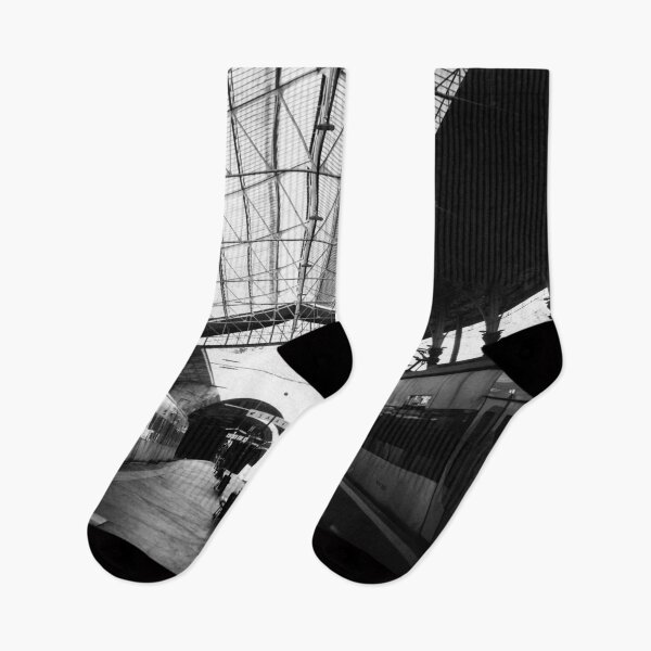 Item preview, Porto São Bento deserted Station designed and sold by Benjamin Fauvel.