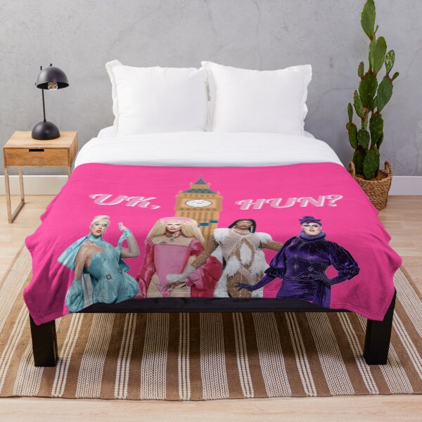 Uk, Hun RuPauls Drag Race UK United Kingdolls Throw Blanket