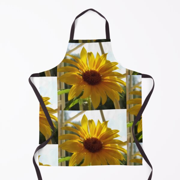 Artikelvorschau, Leuchtend gelbe Blume entworfen und verkauft von Lee's Place.