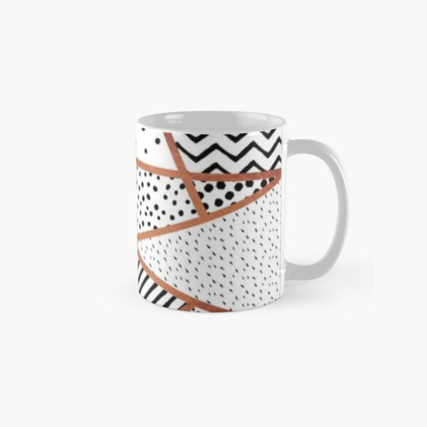 Pink, white gold triangle design, cheque, classy Classic Mug