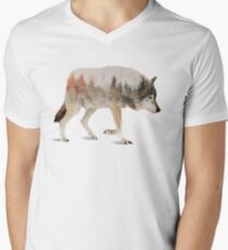 Wolf Men's V-Neck T-Shirt