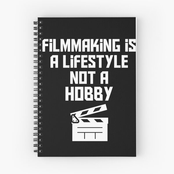 Artikelvorschau, Filmemachen ist ein Lebensstil, kein Hobby, Filmemacher, Filmemacher, Filmemacher entworfen und verkauft von Dkh Fashion.