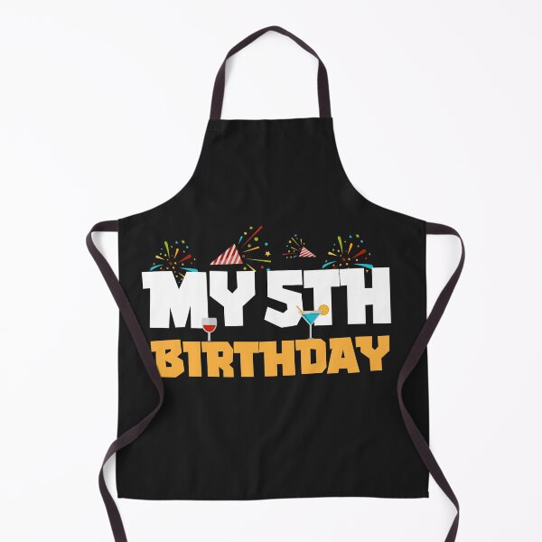 Aperçu de l'œuvre MON 5ème ANNIVERSAIRE: chemises de famille, chemise de Saint Valentin, vêtements de fille de femme, chemise d'anniversaire. créée et vendue par comeonyassine21.