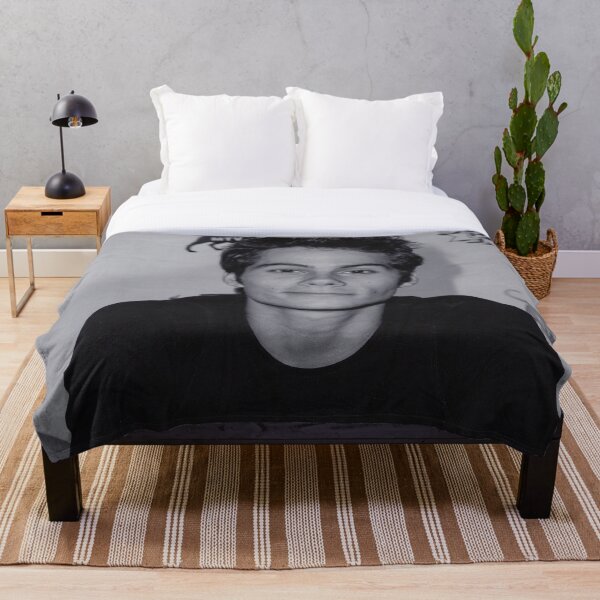 Dylan O'Brien Manta