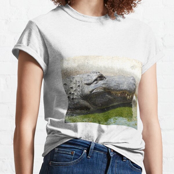Alligator 002 Classic T-Shirt
