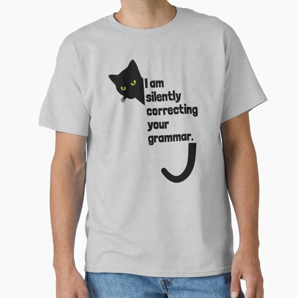 Vista previa del artículo con la obra «Gato crítico corrigiendo tu gramática en silencio», diseñado y vendido por Happy Puppy Print On Demand.