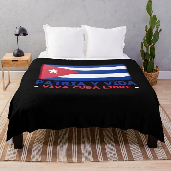 Artikelvorschau, PATRIA Y VIDA - VIVA CUBA LIBRE FLAGGE entworfen und verkauft von Branncolet.