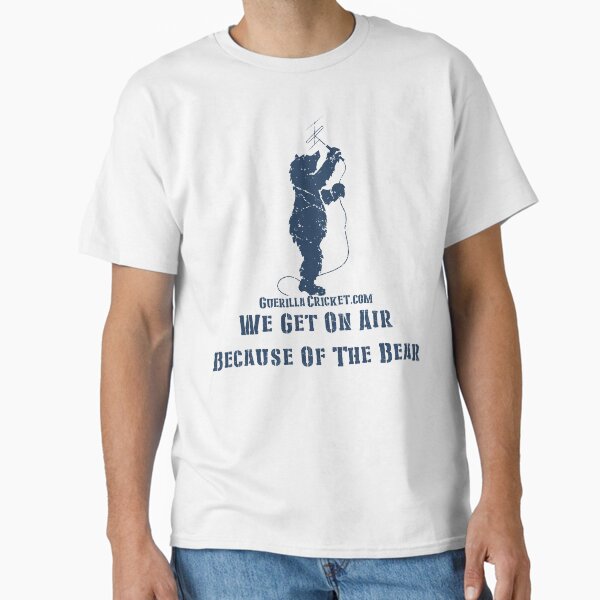 The Bear on air aerial Classic T-Shirt