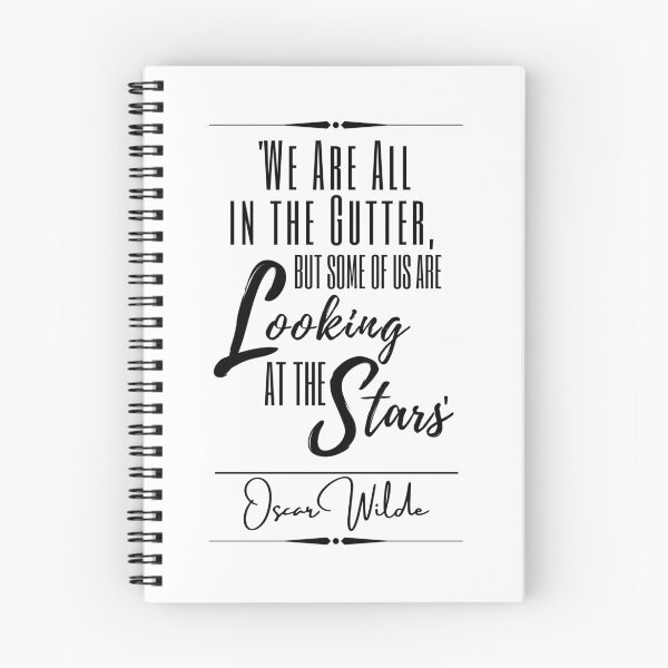 Item preview, Cita histórica edificante de Oscar Wilde: "Todos estamos en la cuneta, pero algunos de nosotros estamos mirando las estrellas". designed and sold by QuoteActually.