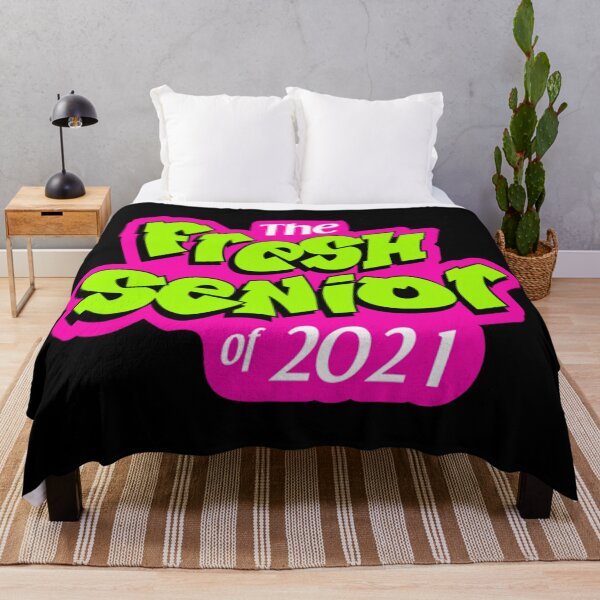 Artikelvorschau, Frisches Senior 2021 Shirt entworfen und verkauft von kimchi446.