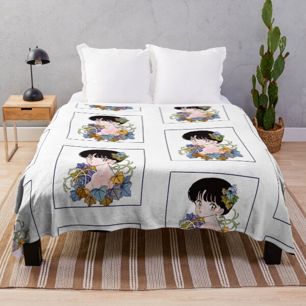 Artikelvorschau, Akane Tendo mit Blumen - Ranma 1/2 Special Edition entworfen und verkauft von PuddingRabbit.