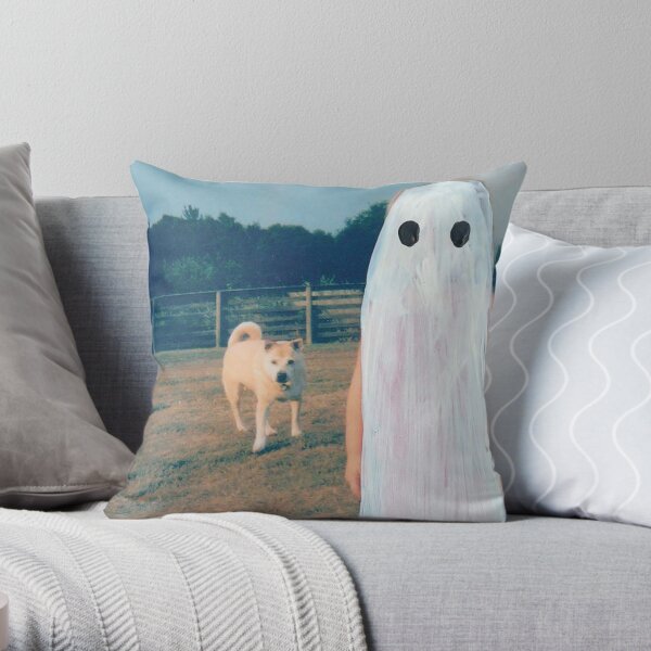 phoebe bridgers Throw Pillow