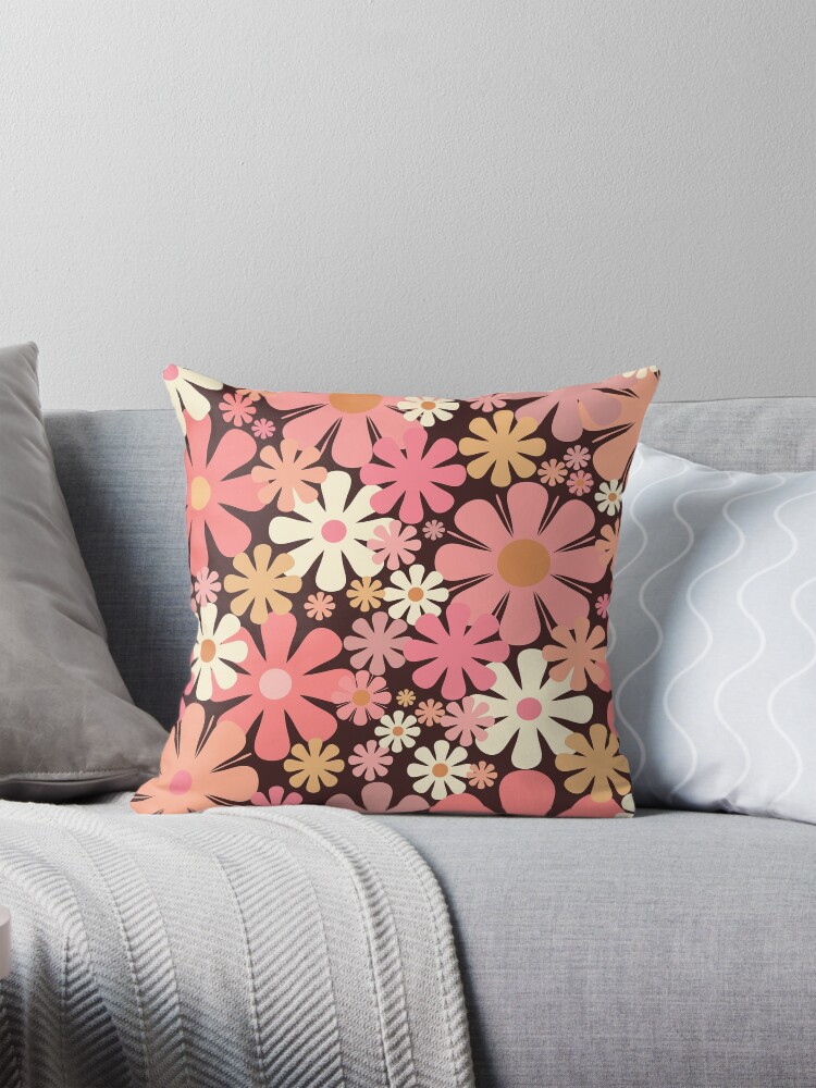 Vintage Aesthetic Retro Floral Pattern in Blush Pink and Brown 60s