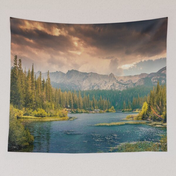 Artikelvorschau, Blue lake side pines, rock mountains, cloudy sky morning dreamy landscape photography entworfen und verkauft von August-E.