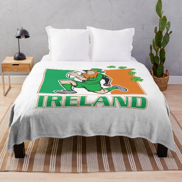 Artikelvorschau, Irland Flagge für St. Patrick's Day entworfen und verkauft von ecdato.