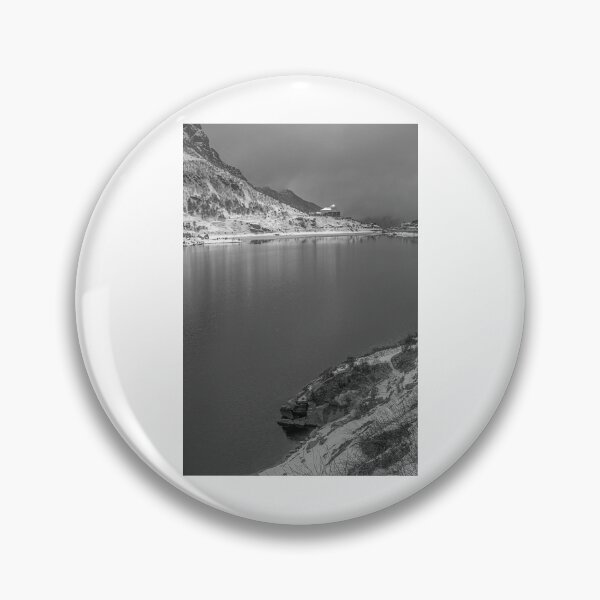 Item preview, SSK 0989 Mysteriously Serene. B/W designed and sold by Sunil Kapadia.