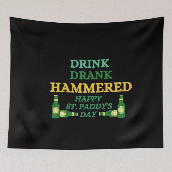 Aperçu de l'œuvre Boire bu le jour de la Saint-Paddy martelé créée et vendue par SunfullyYours.