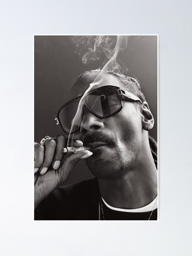 Discover snoop dogg smoking Posters