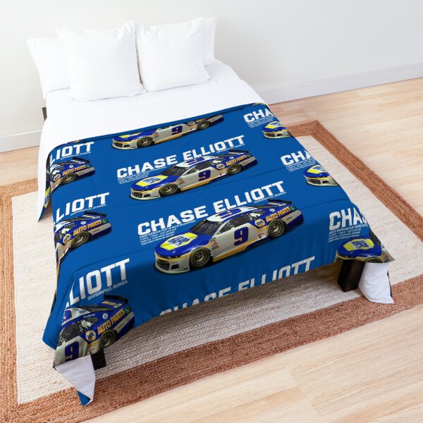 Chase Elliott 2021 (white text) Comforter