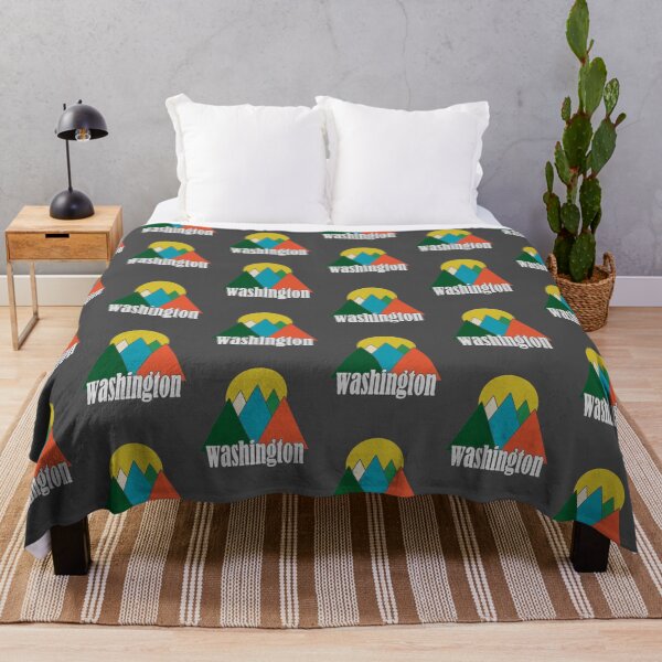 Item preview, Washington Tee - Senderismo al atardecer con montañas retro abstractas designed and sold by Richard529.