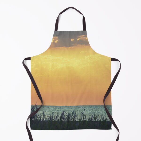 Artikelvorschau, Godly sunset, wild grass, shaded clouds, orange, yellow, blue aesthetic, beach side sunrise entworfen und verkauft von August-E.