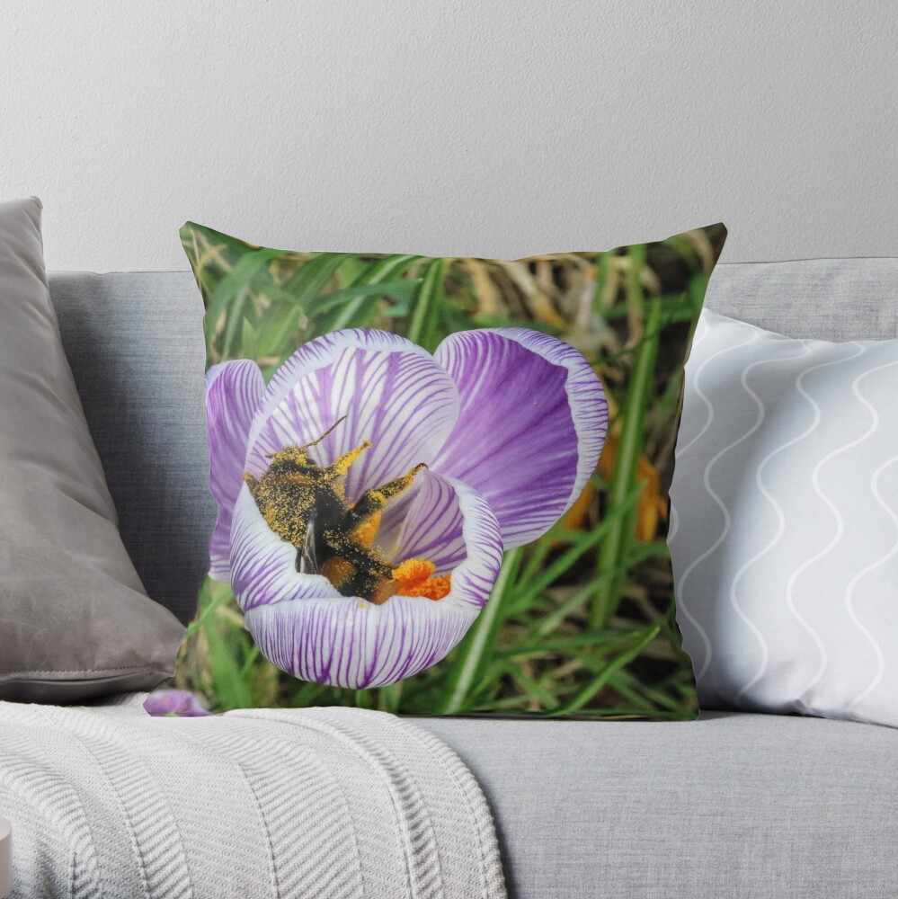 Playing around Throw Pillow