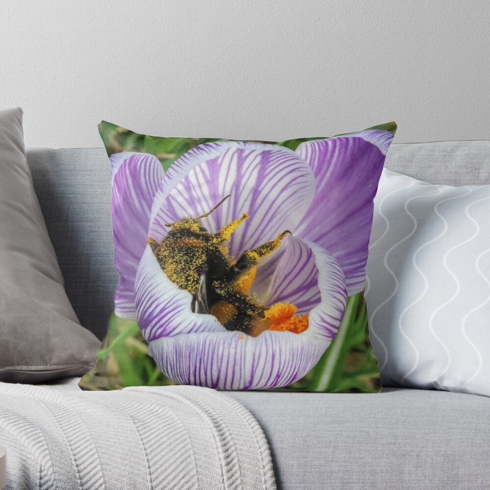 Bee 2 Throw Pillow