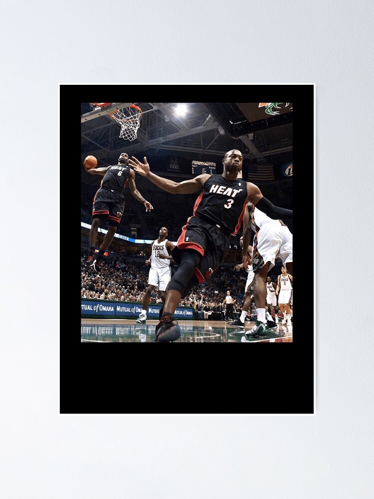 Dwayne Wade Lebron dunk