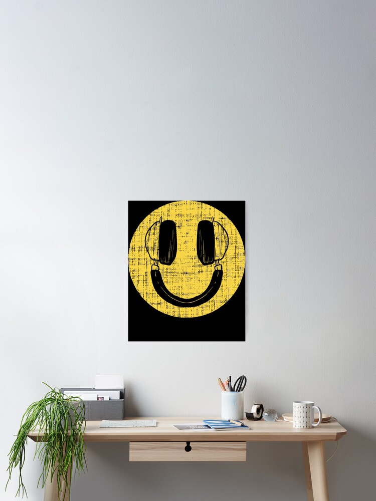 Headphones Smiley Dj Dance House Rave Music Tee Shirt